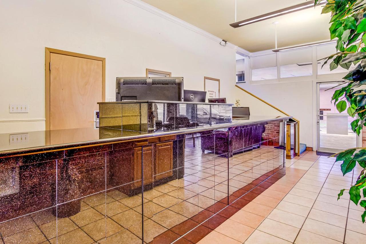 Americas Best Value Inn San Antonio Airport South Extérieur photo