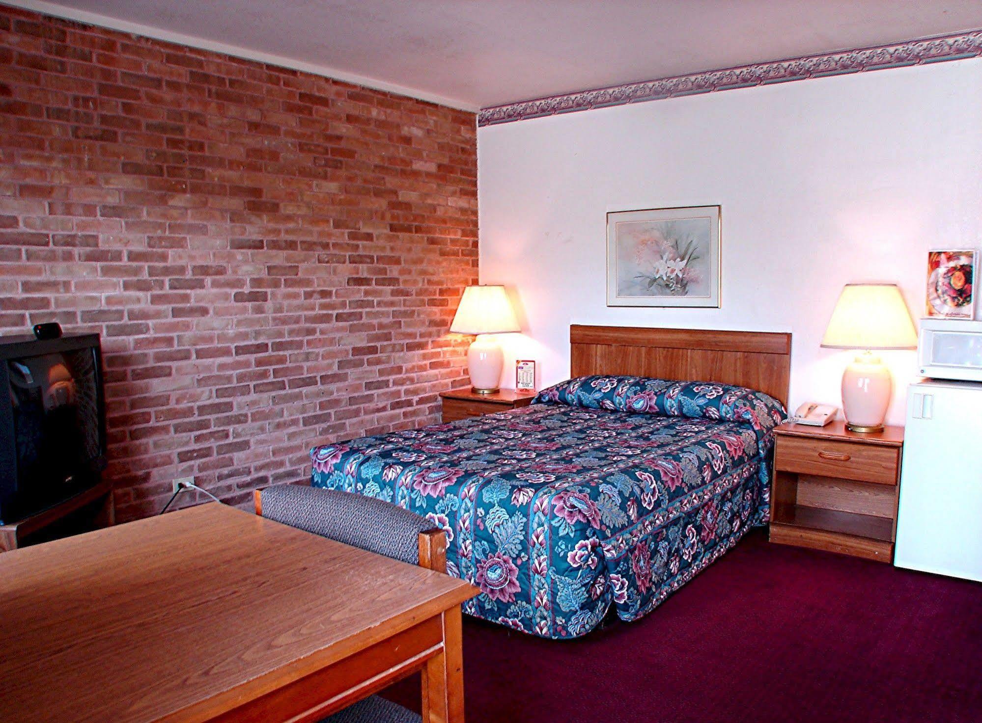 Americas Best Value Inn San Antonio Airport South Extérieur photo